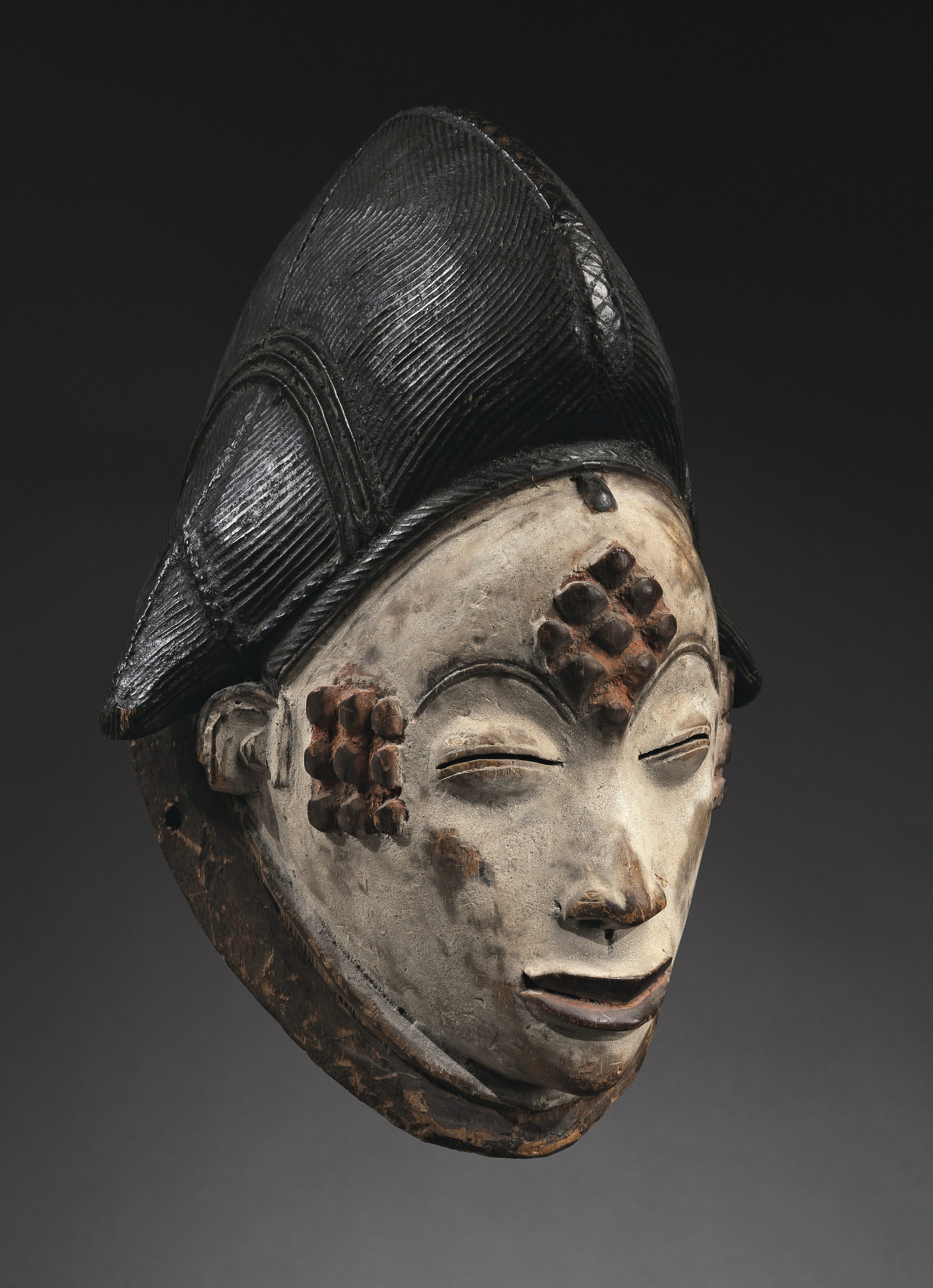 Mask Punu, Gabon 31 cm