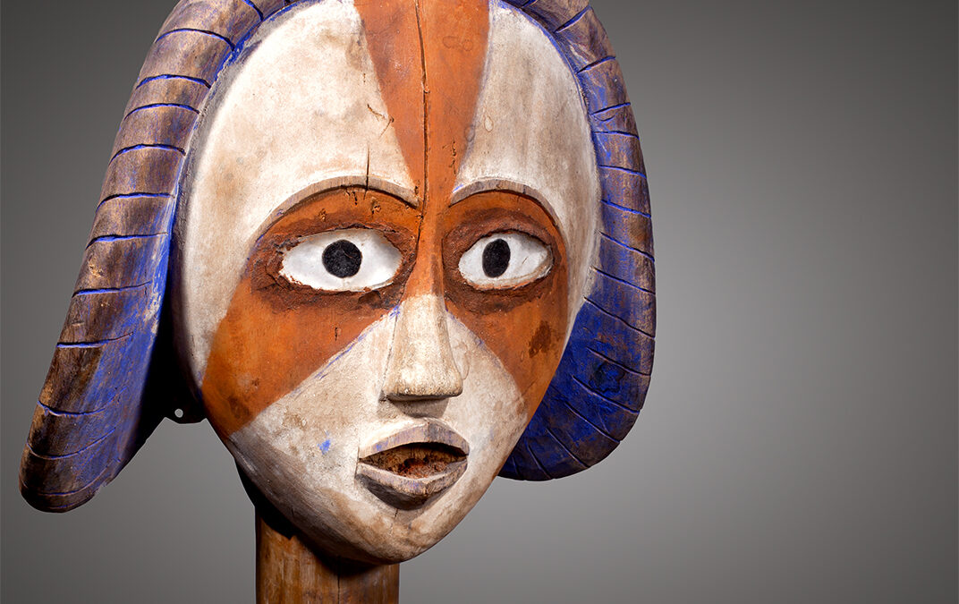Figura guardiana Lumbu del Gabon, Arte Africana, Dalton Somaré Milano